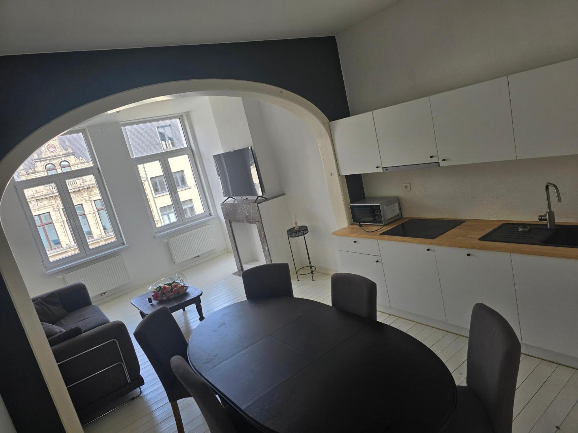 Living History - Suikernest Aparthotel Anvers Exterior foto